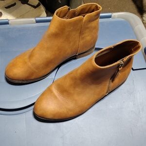 Cat & Jack Brown Boots